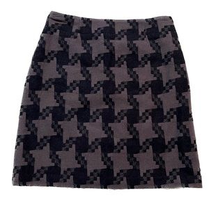Boden • Wool Houndstooth Mini Skirt
